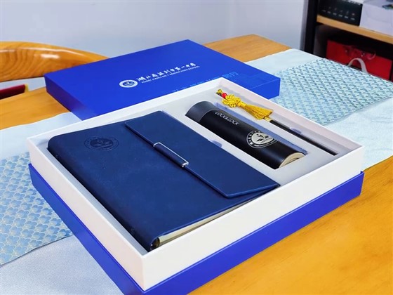 学校礼品定制