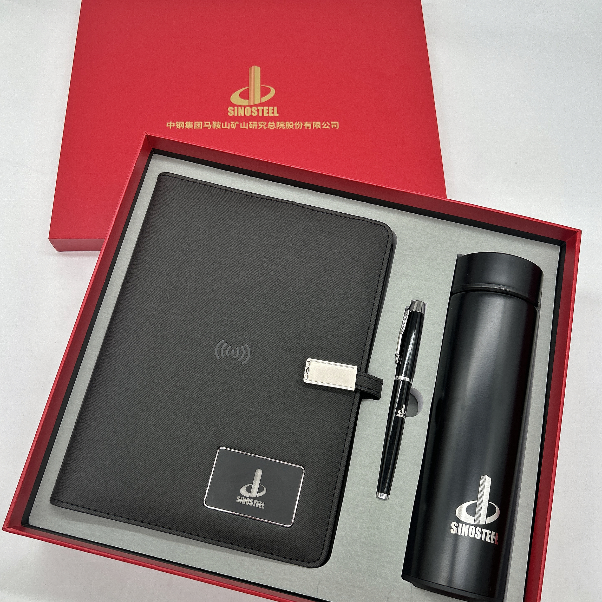 会议礼品定制指南：实用与商务兼具的选择
